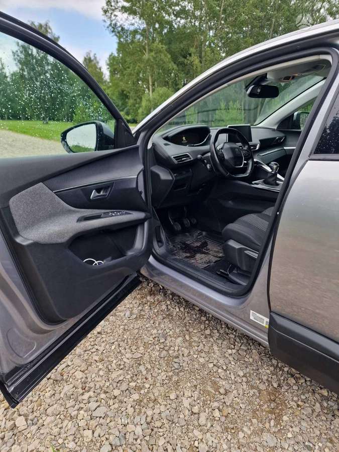 Peugeot 3008 - 8