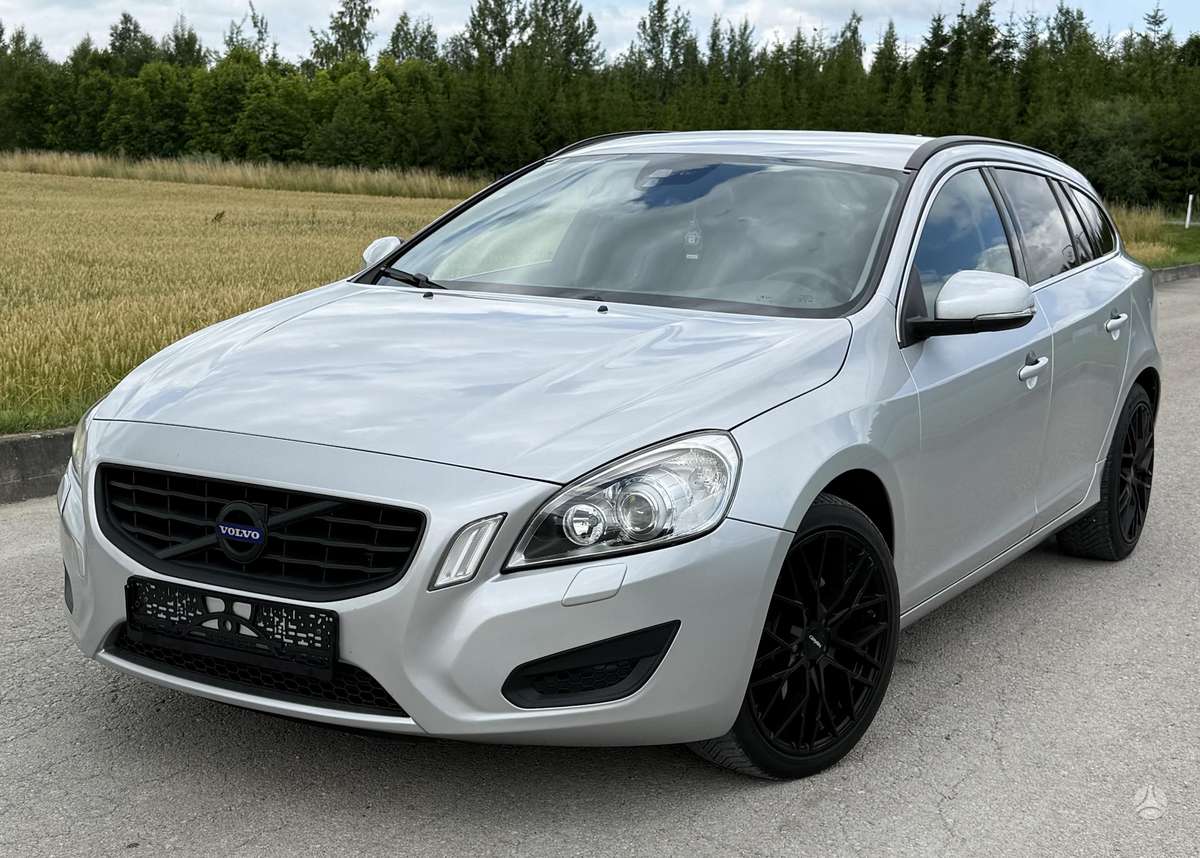 Volvo V60, 2.4 l., universalas
