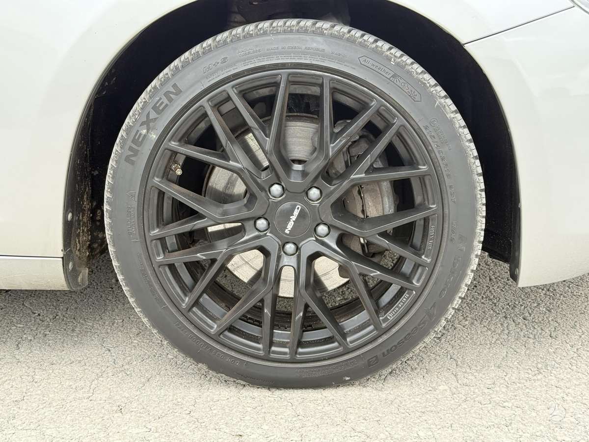 Volvo V60, 2.4 l., universalas