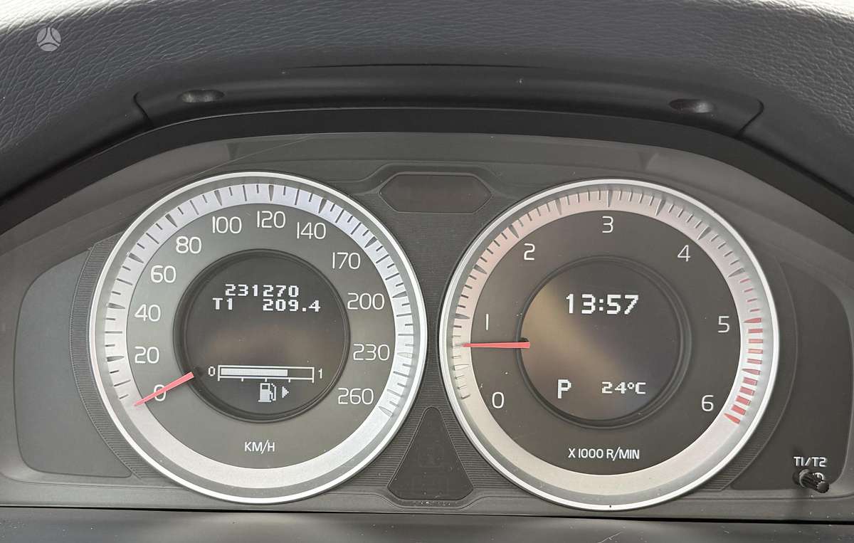 Volvo V60, 2.4 l., universalas