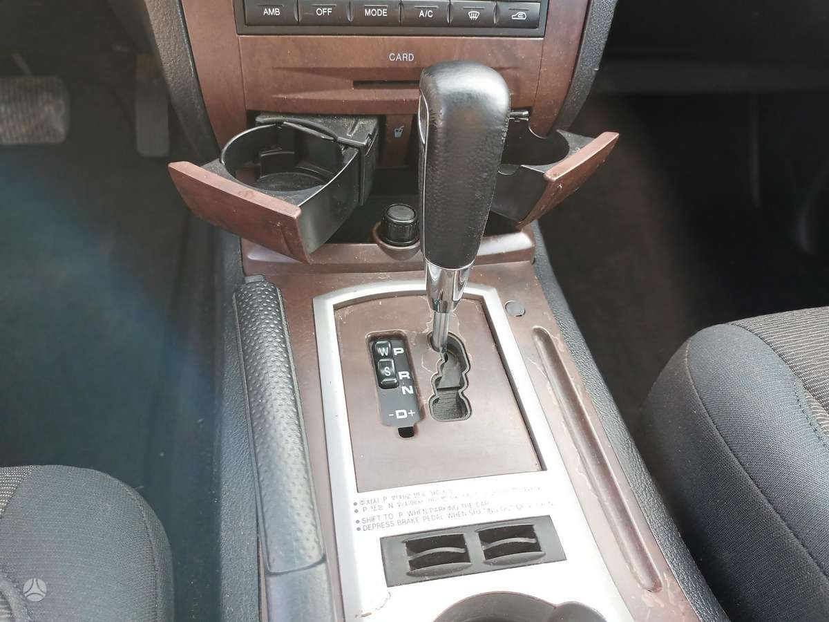 SsangYong Rexton - 11