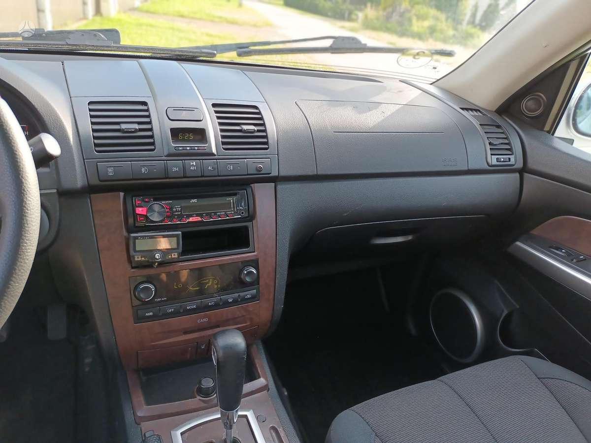 SsangYong Rexton - 7