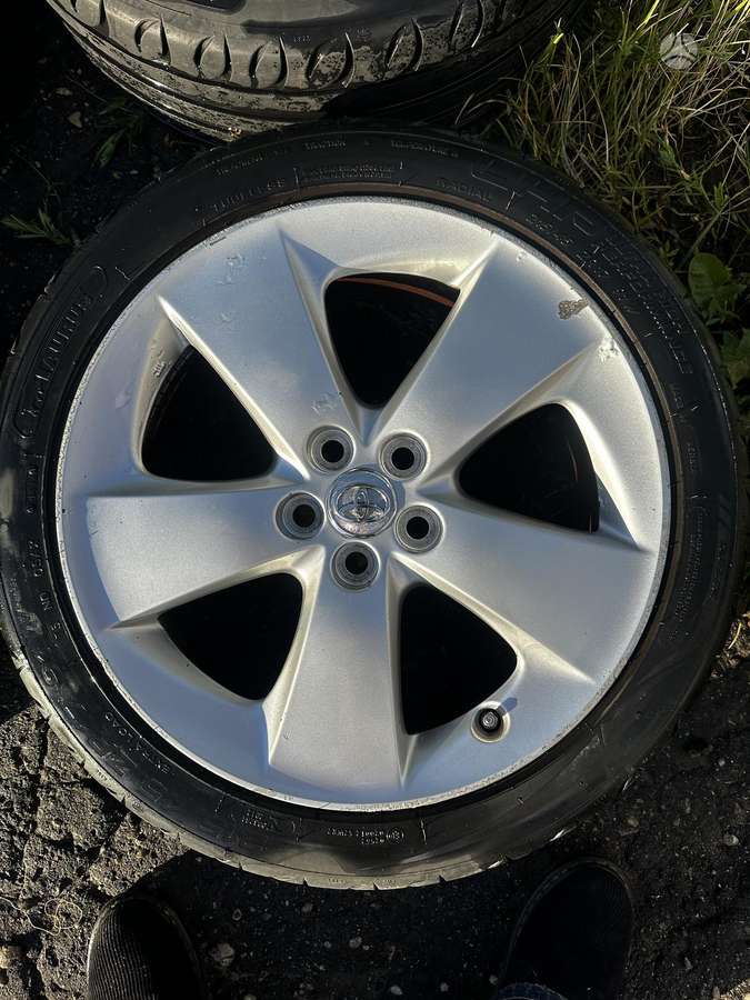 Toyota Prius, light alloy, R17