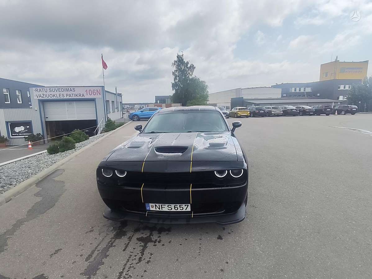 Dodge Challenger, 5.7 l., coupe