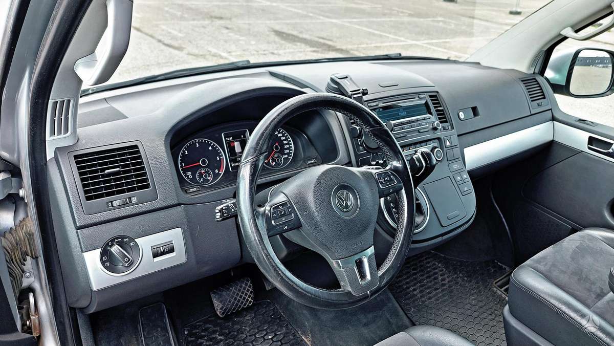 Volkswagen Multivan, 2.0 l., mpv / minivan