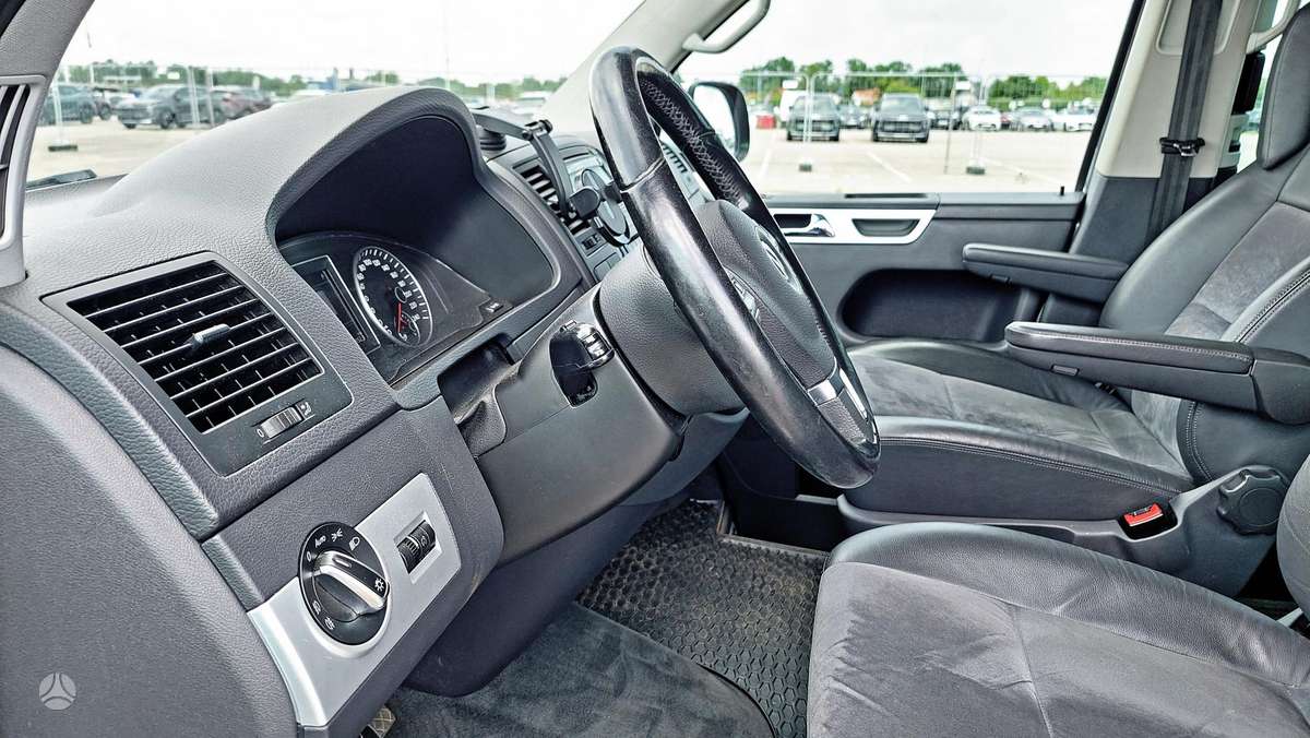 Volkswagen Multivan, 2.0 l., mpv / minivan