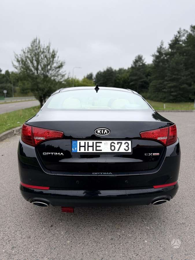 Kia Optima, 2.4 l., Седан