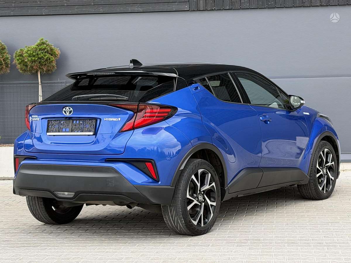 Toyota C-HR - 7