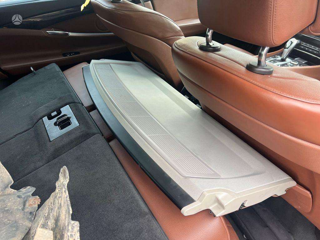 BMW 5 serija 37062388618