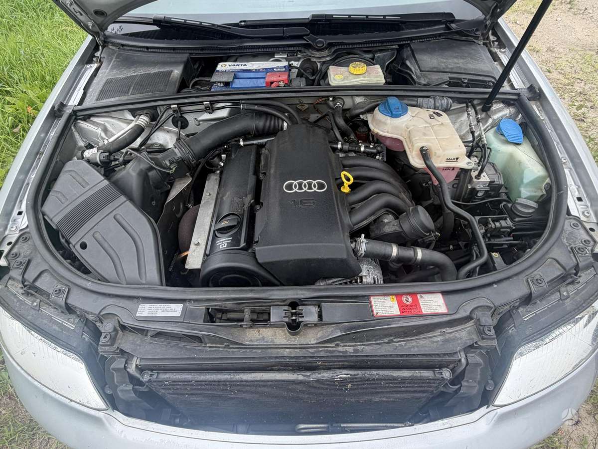Audi A4, 1.6 l., Седан