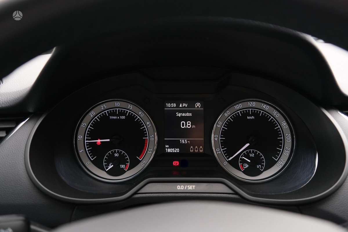 Skoda Octavia, 2.0 l., hatchback