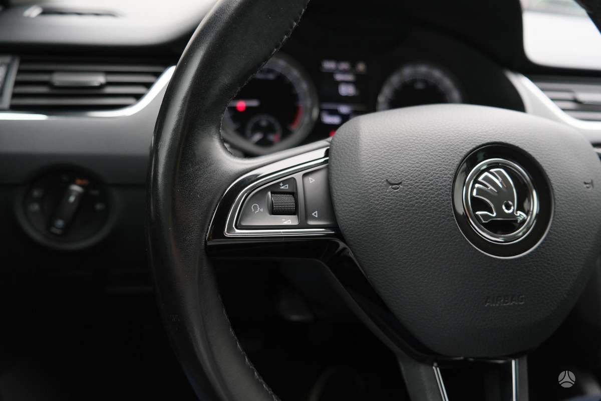 Skoda Octavia, 2.0 l., Хэтчбек