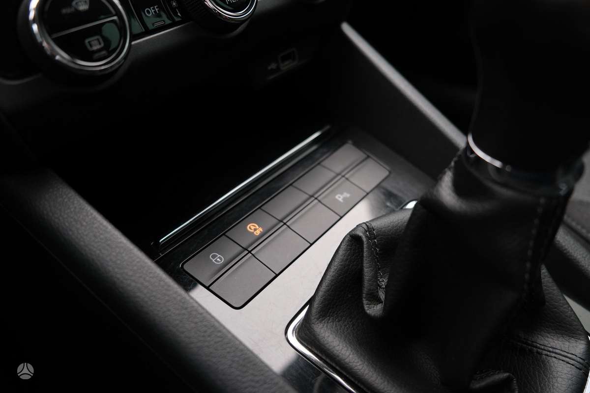 Skoda Octavia, 2.0 l., Хэтчбек