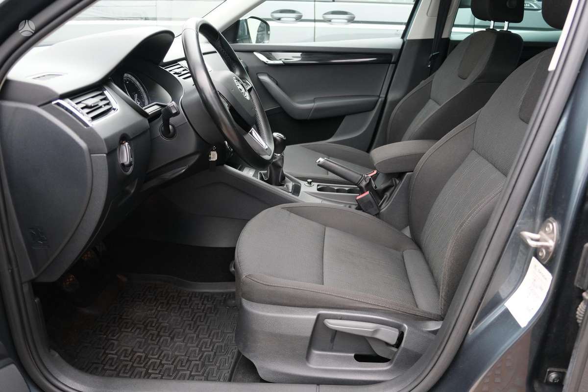 Skoda Octavia, 2.0 l., Хэтчбек
