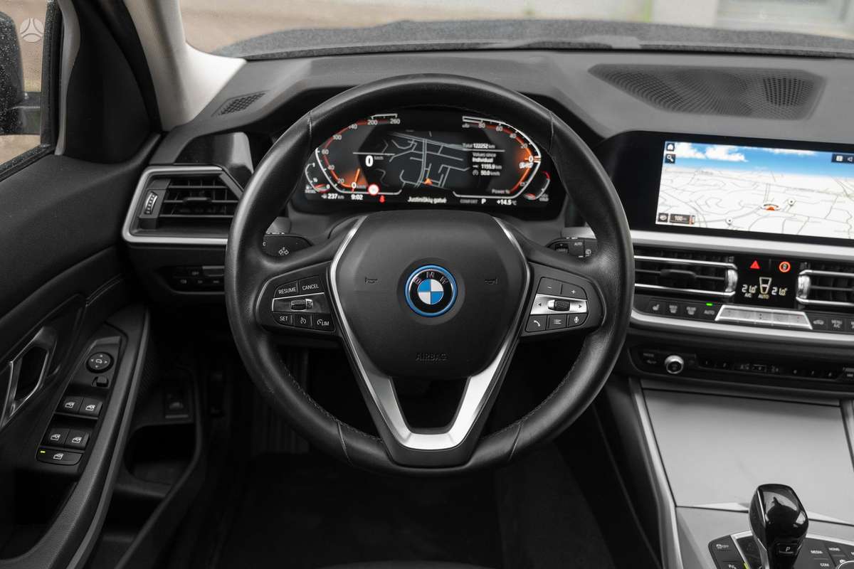 BMW 320, 2.0 l., Универсал