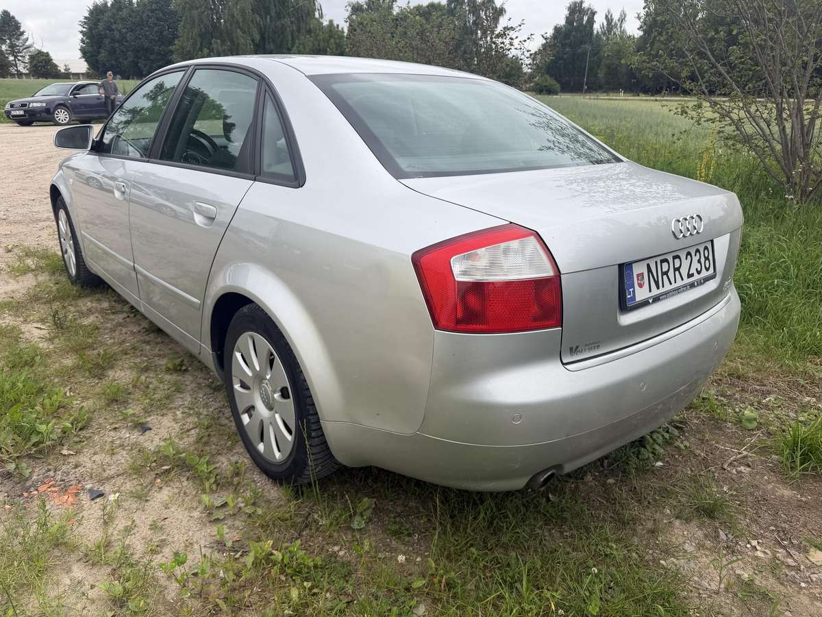 Audi A4, 1.6 l., Седан
