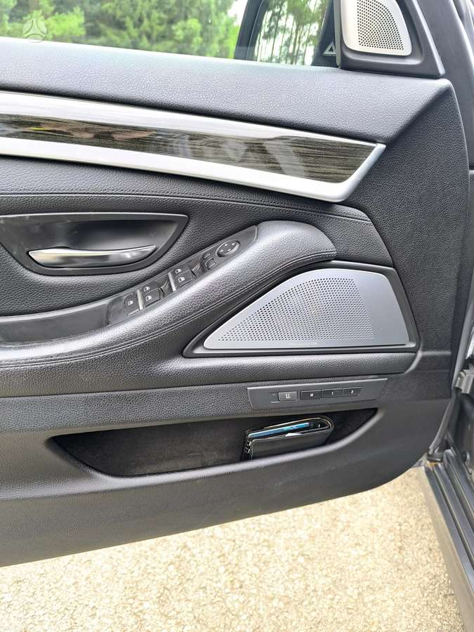 BMW 520, 2.0 l., wagon