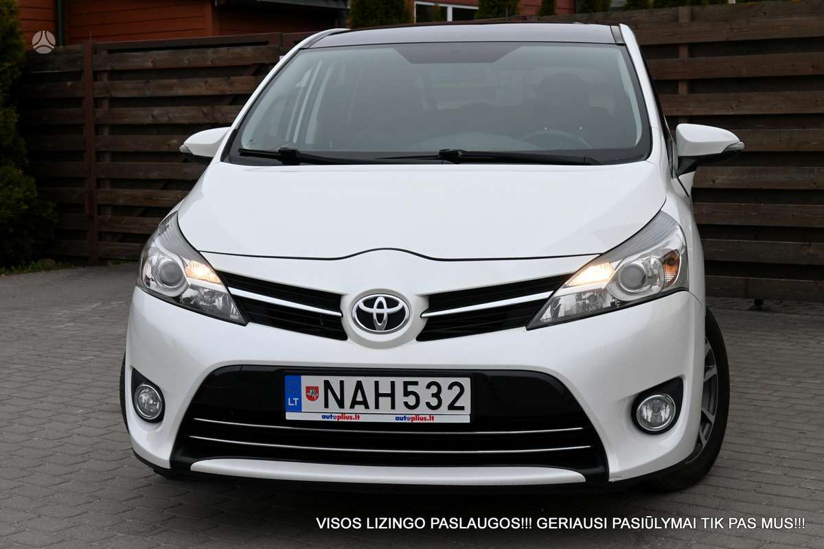 Toyota Verso, 2.0 l., Минивэн