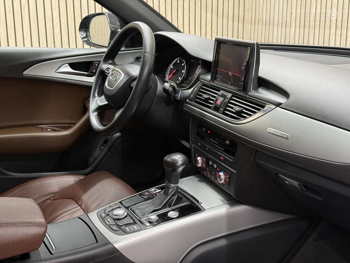 Audi A6, 3.0 l., wagon