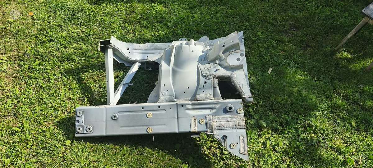 BMW X5, 222, body parts
