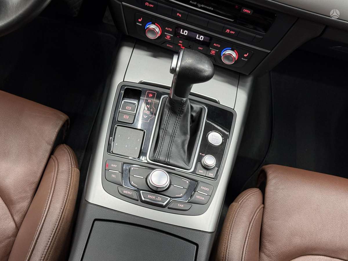 Audi A6, 3.0 l., wagon