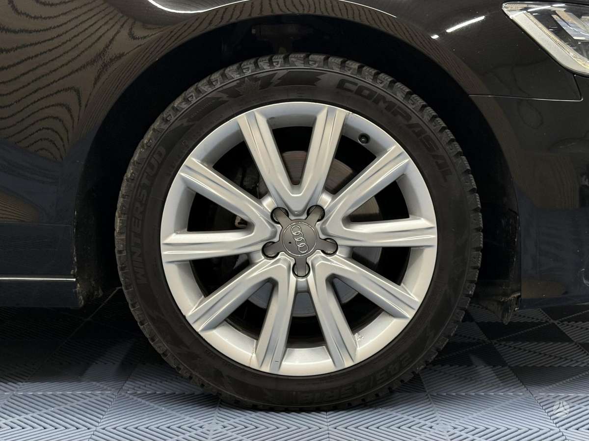 Audi A6, 3.0 l., universalas