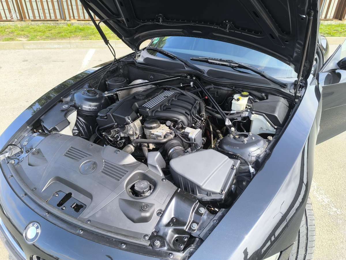 BMW Z4, 2.2 l., convertible