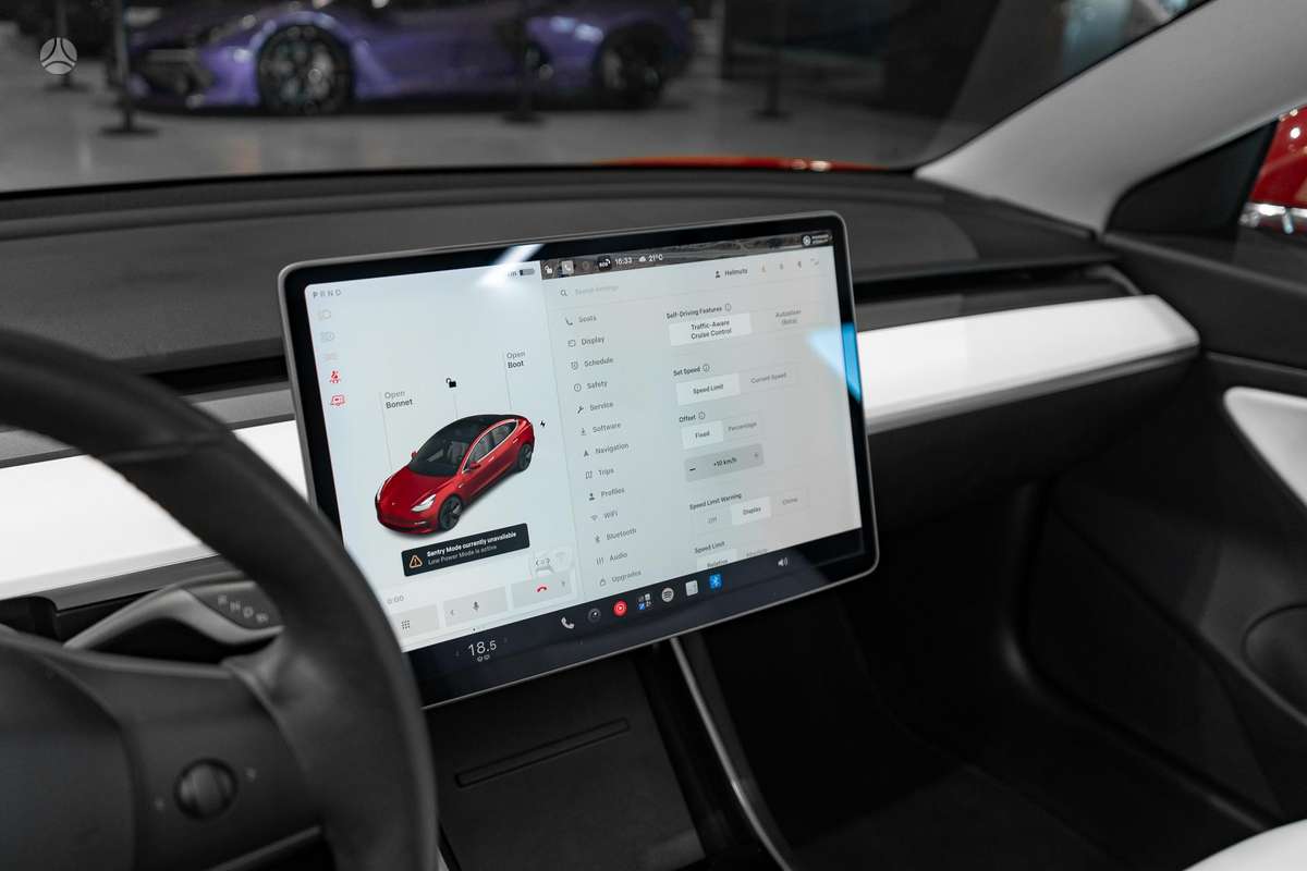 Tesla Model 3, 81 kWh, hečbekas