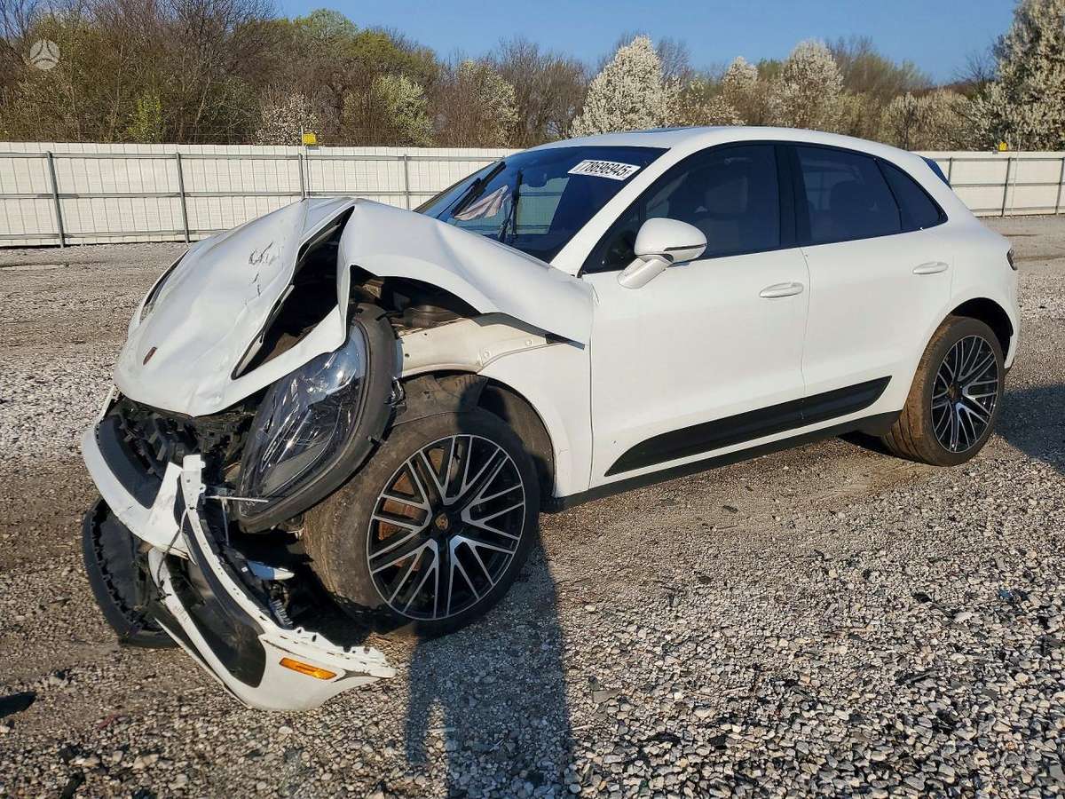 Porsche Macan - 3