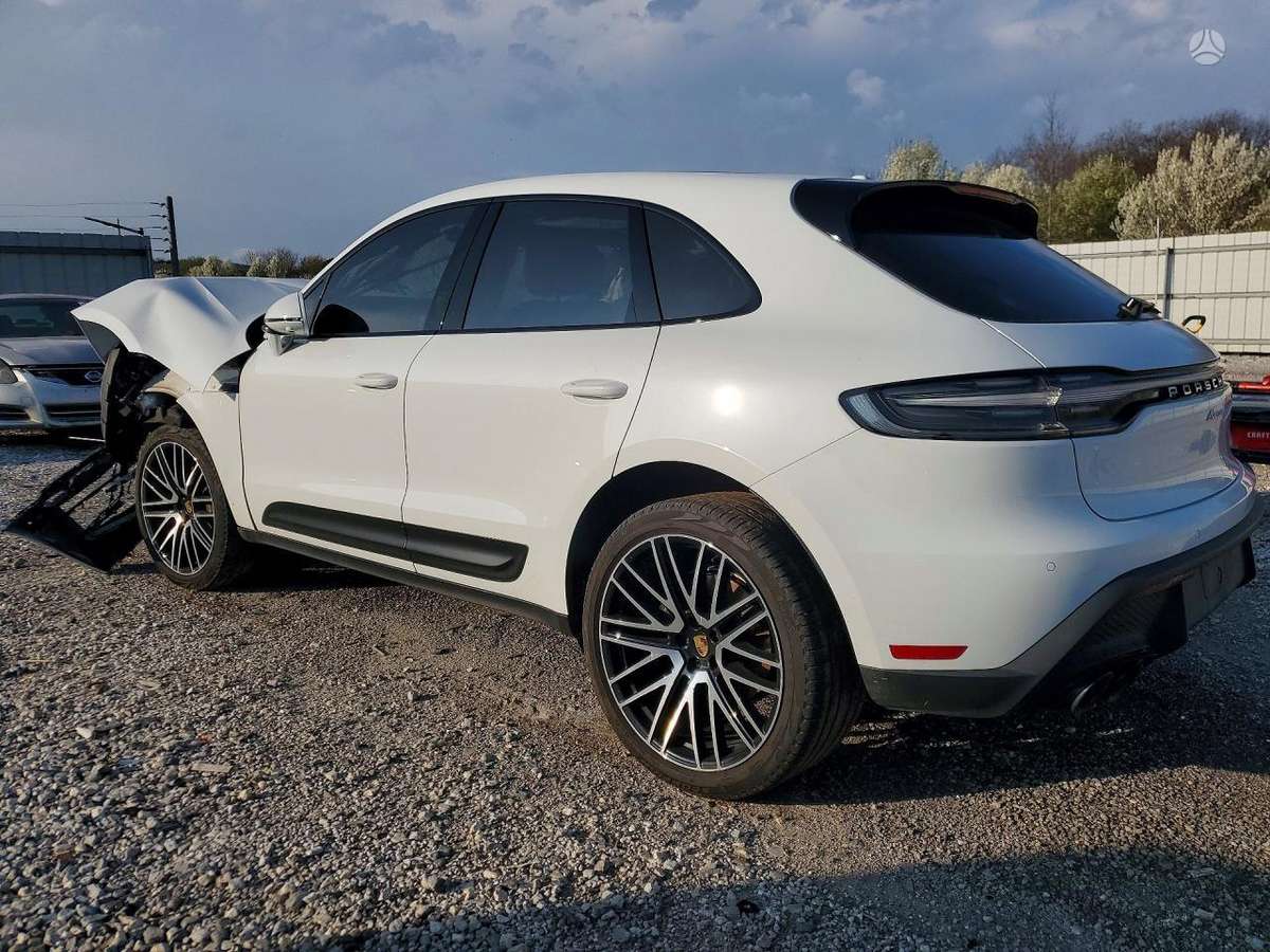 Porsche Macan - 2