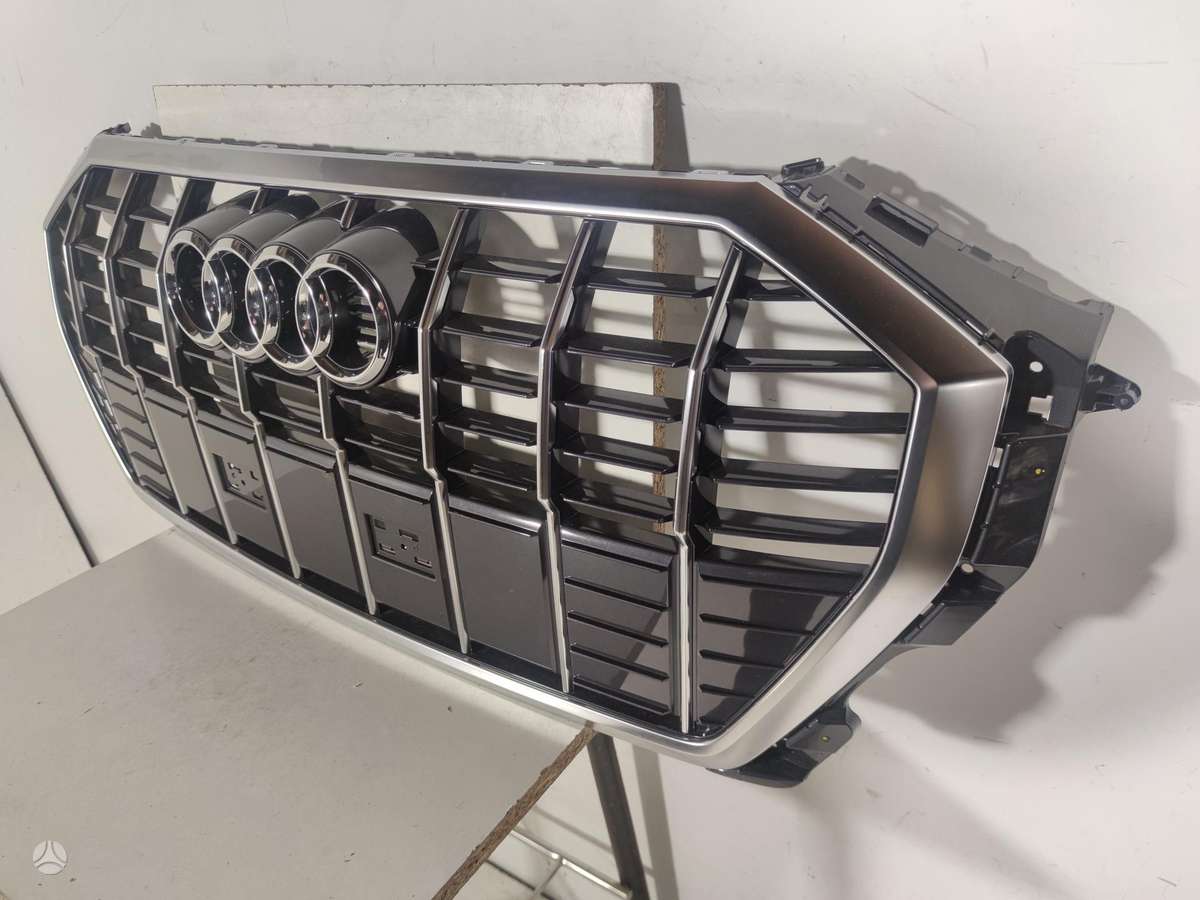 Audi Q3, 83A853651E 83A853651F, front grill