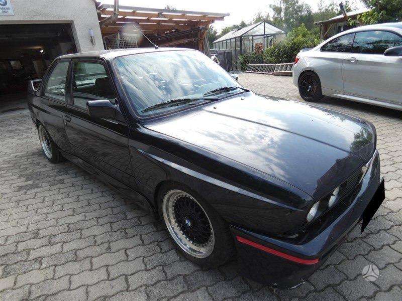 BMW M3, 2.3 l., Седан
