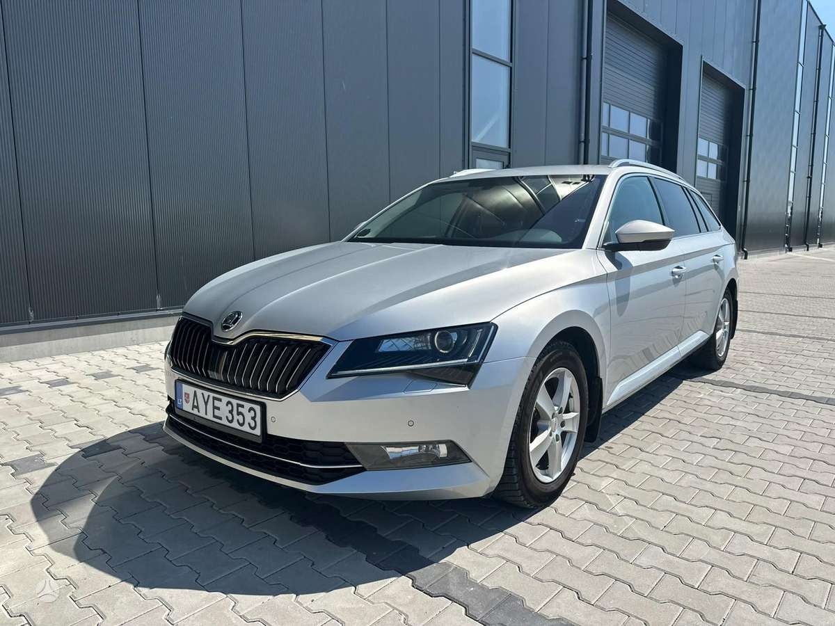 Skoda Superb, 2.0 l., wagon