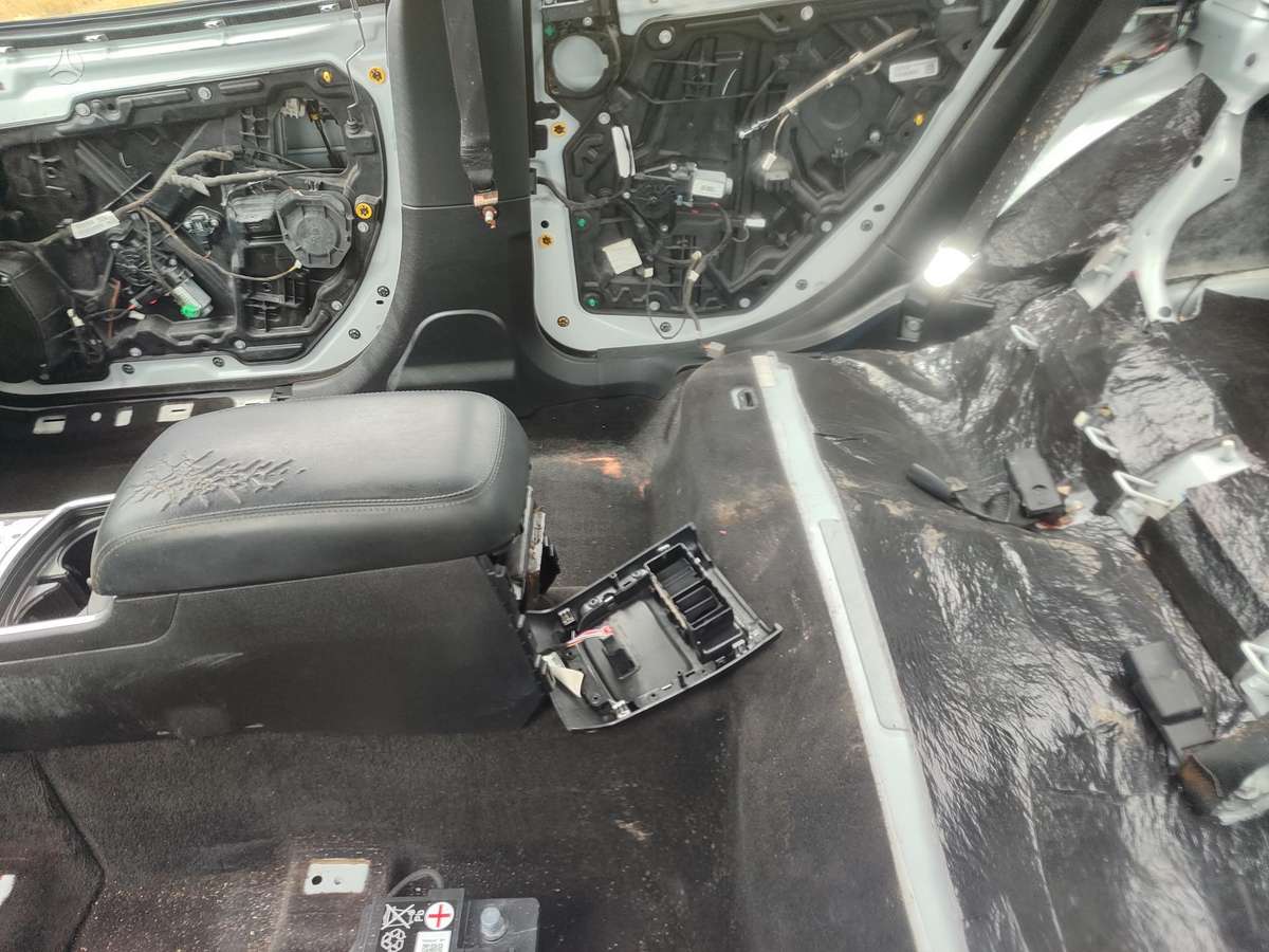 Dodge Charger, 3.6 l., Седан