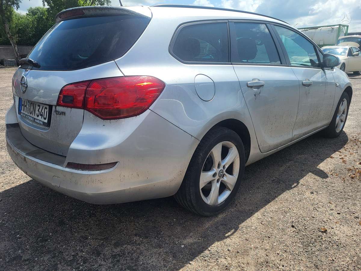 Opel Astra, 2.0 l., Универсал