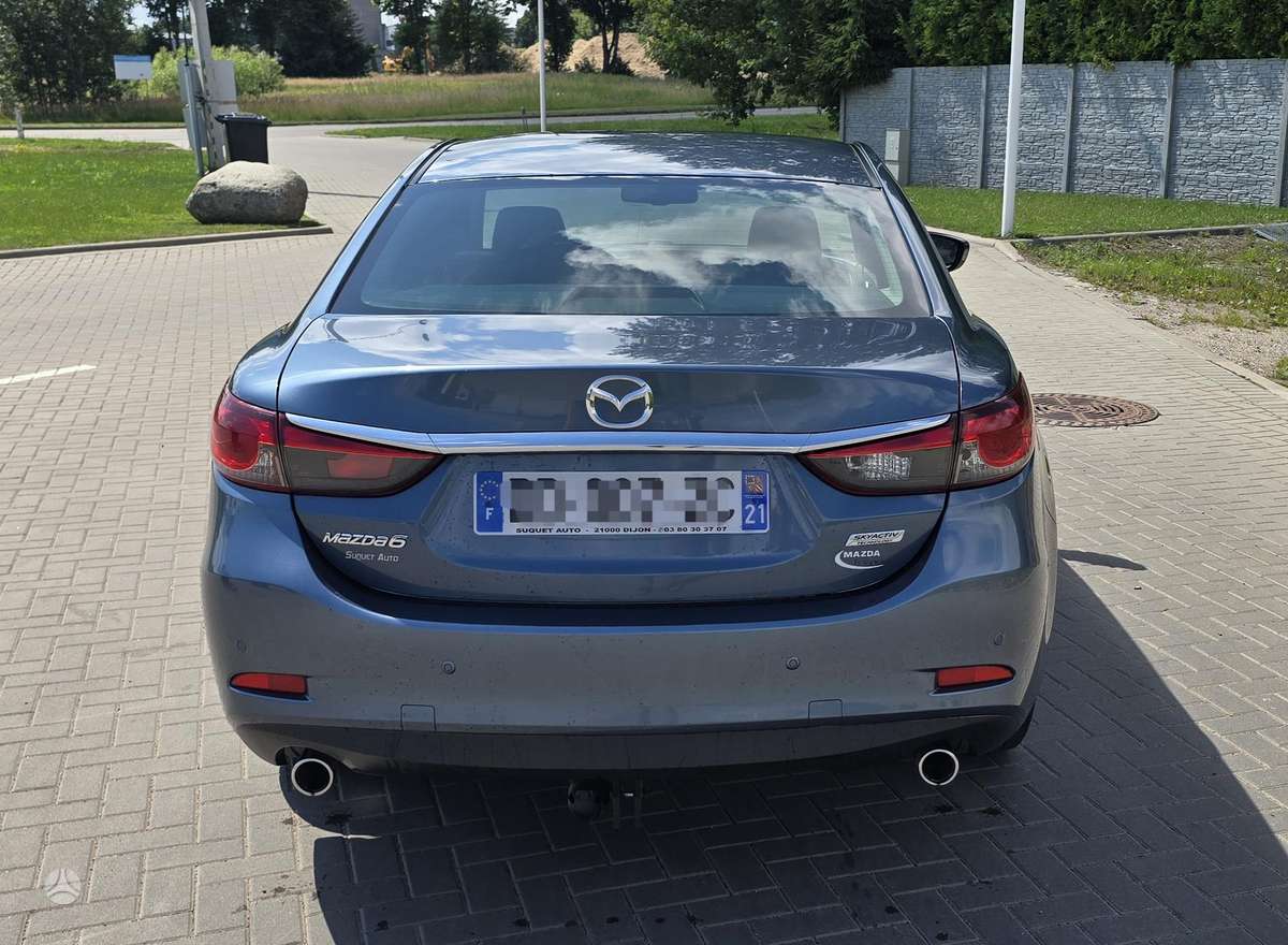 Mazda 6, 2.2 l., Седан