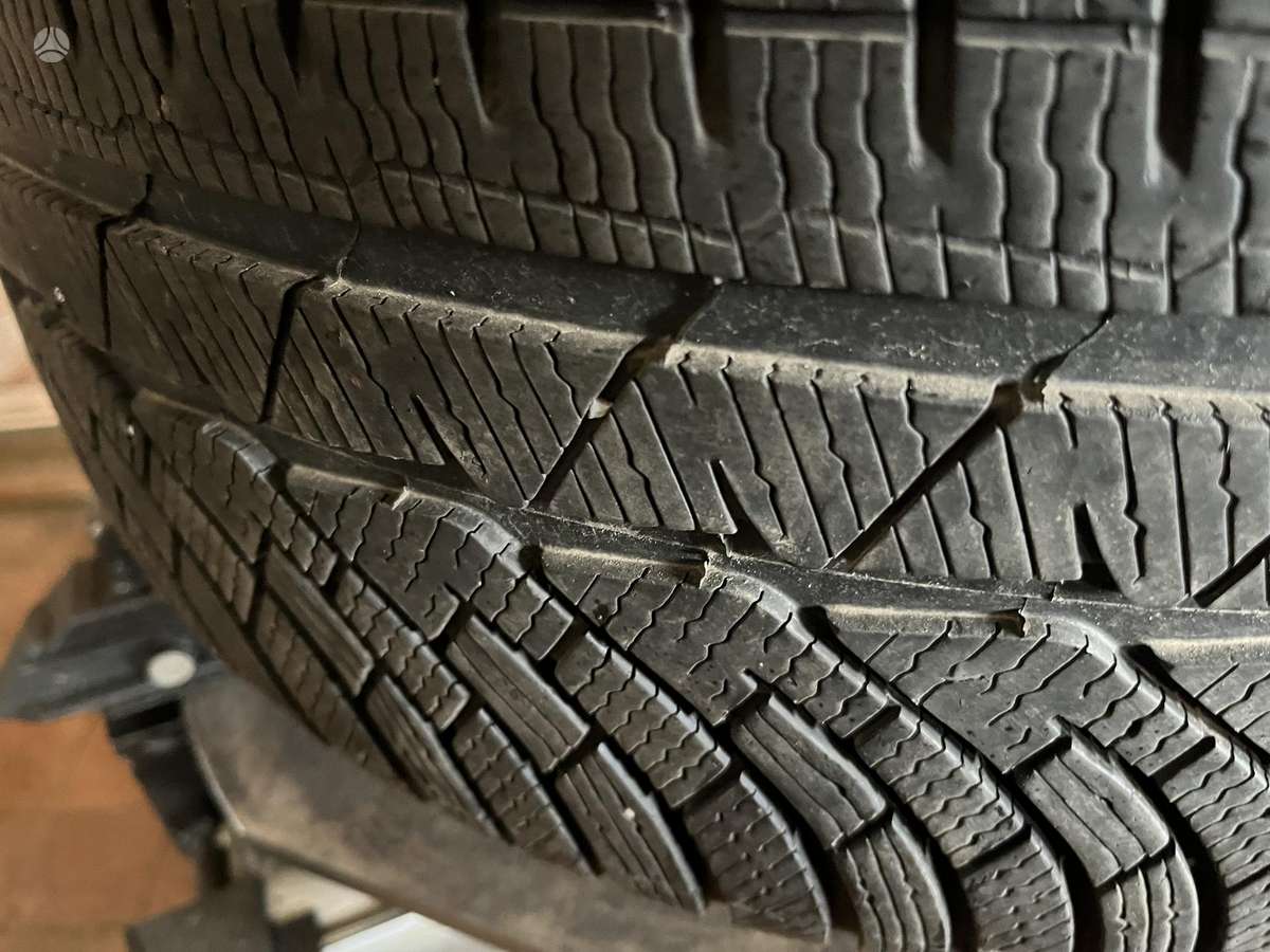 TESLA, light alloy, R20