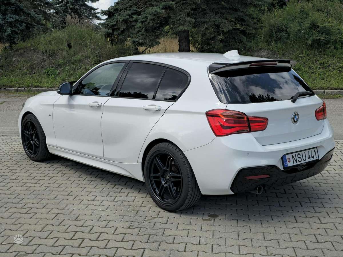 BMW 120, 2.0 l., hatchback