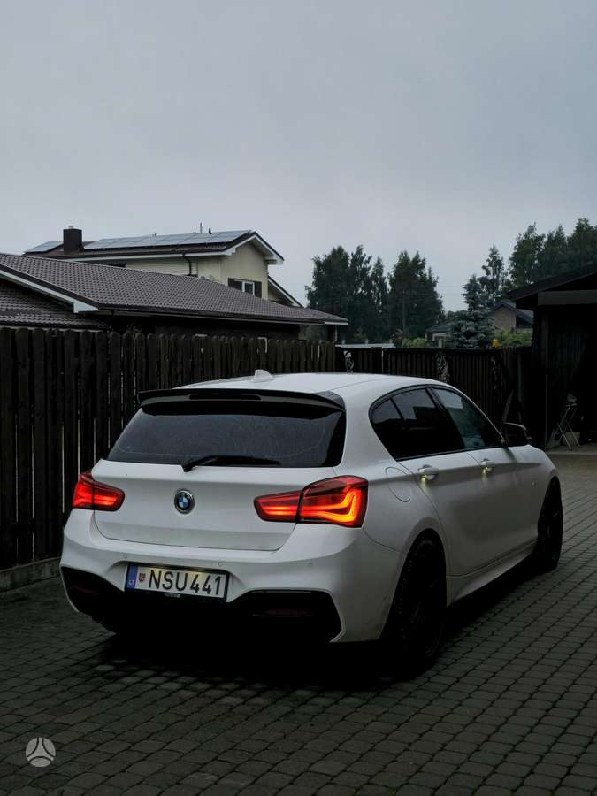 BMW 120, 2.0 l., hatchback