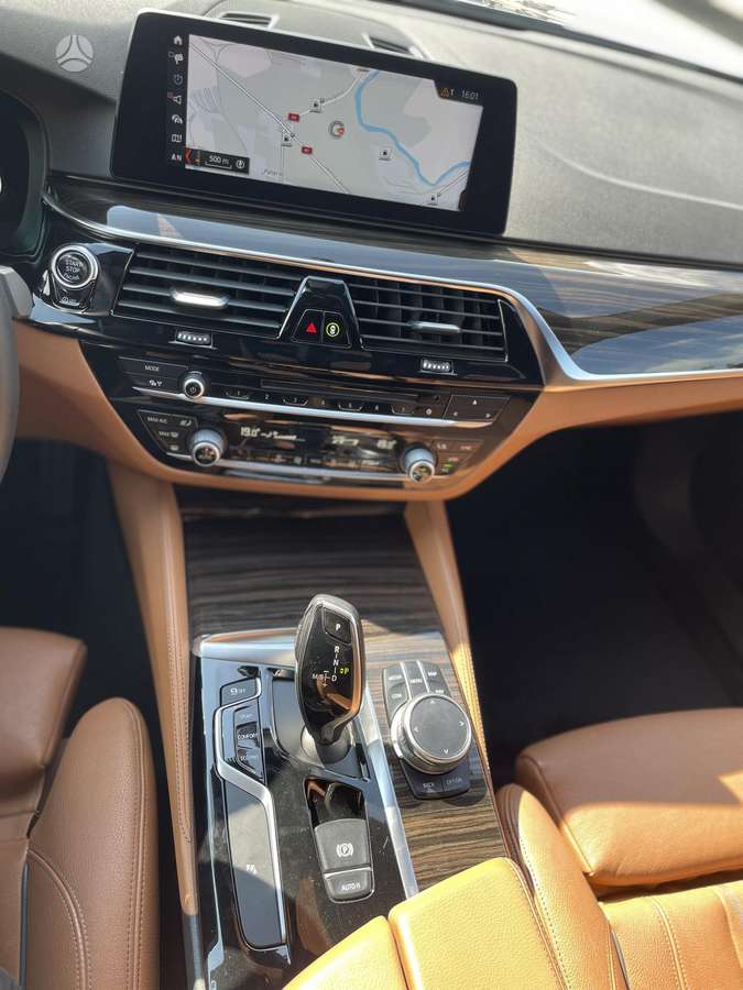 BMW 520, 2.0 l., wagon