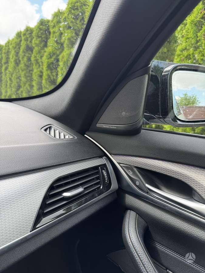 BMW 530, 3.0 l., Седан