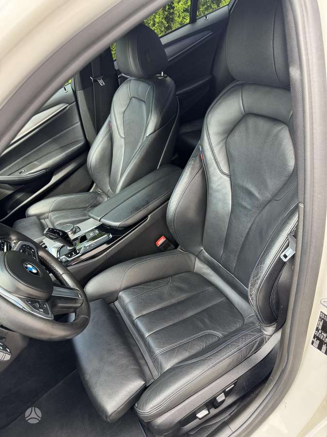 BMW 530, 3.0 l., Седан