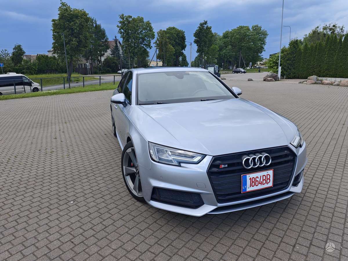 Audi S4, 3.0 l., Седан