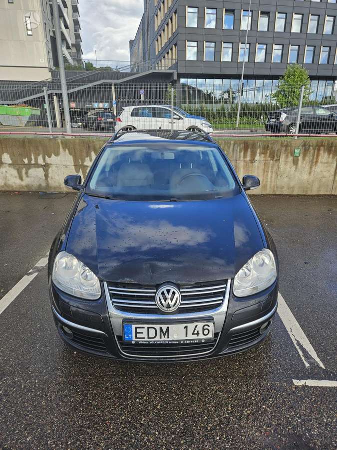 Volkswagen Golf - 3
