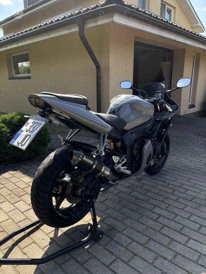 Yamaha R6 600cc, superbikes