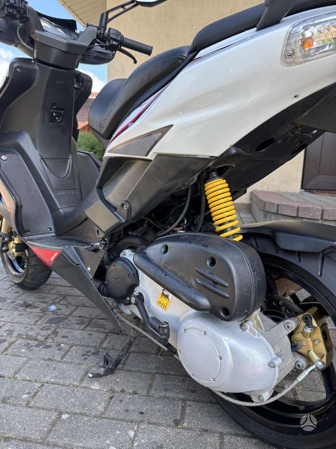 Aprilia SR 50cc, мотороллеры / мопеды