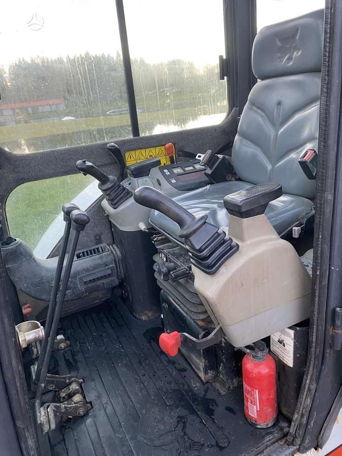 Bobcat 328, mini excavator