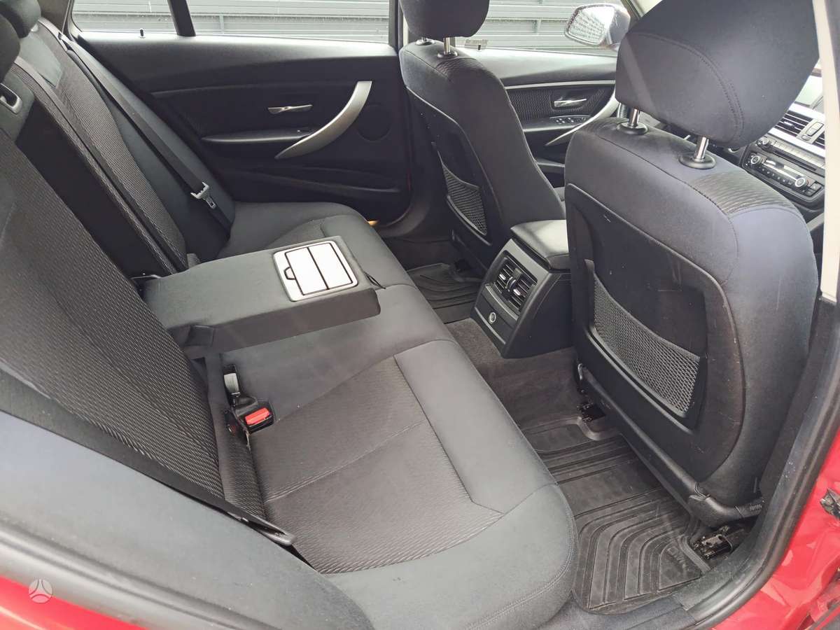 BMW 320, 2.0 l., wagon
