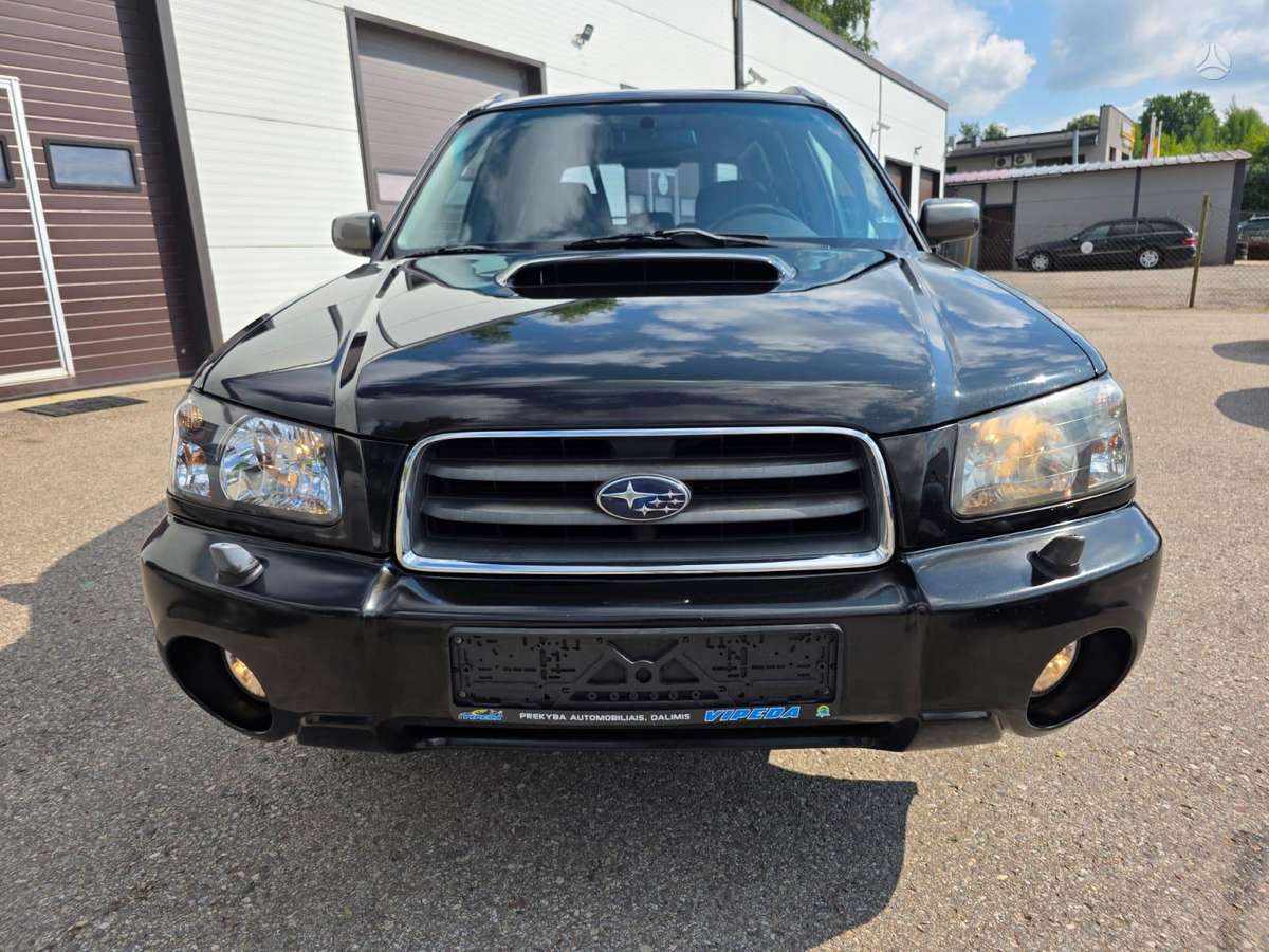 Subaru Forester, 2.0 l., off-road / crossover