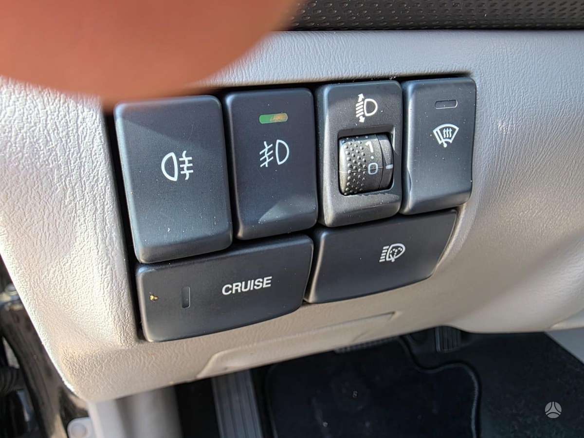 Subaru Forester, 2.0 l., off-road / crossover